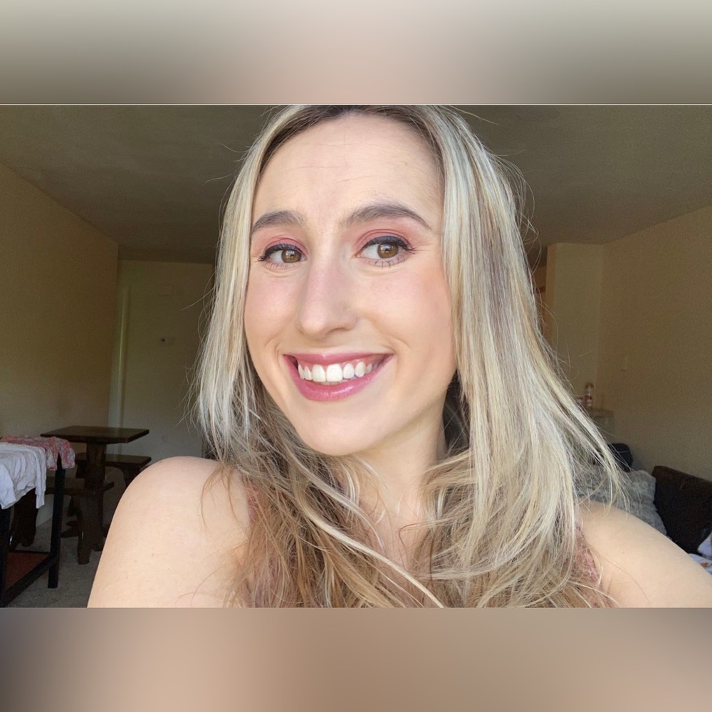 Meet your Posher, Beth